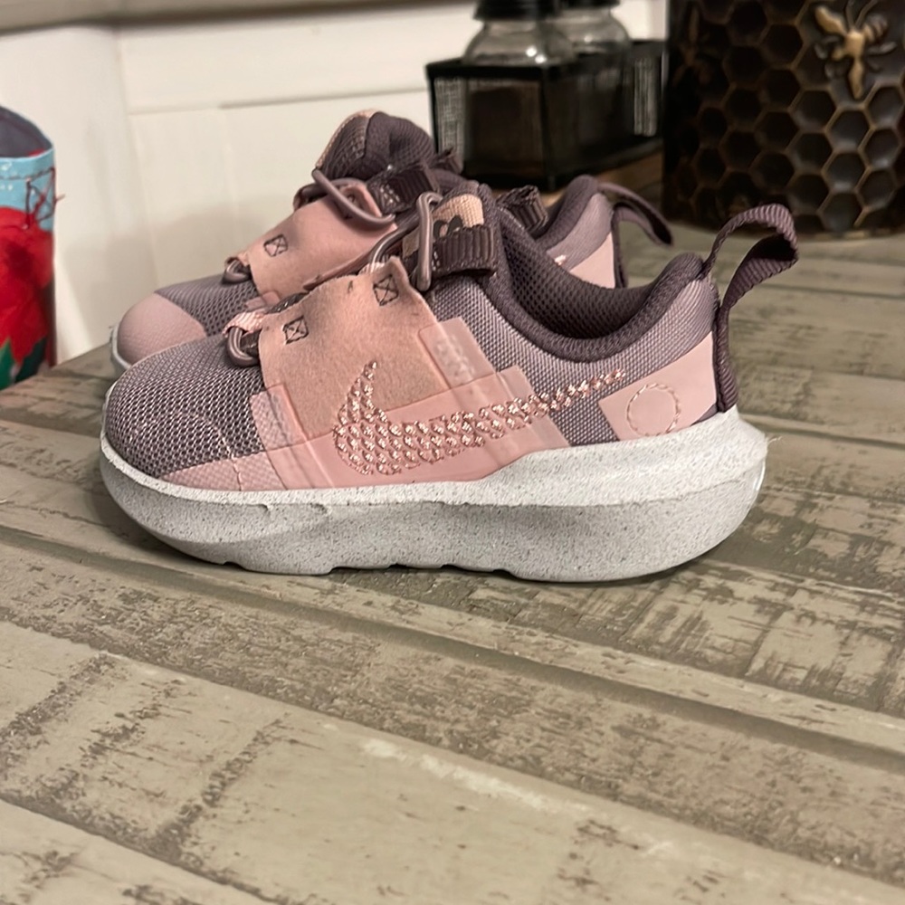 Nike toddler shoes